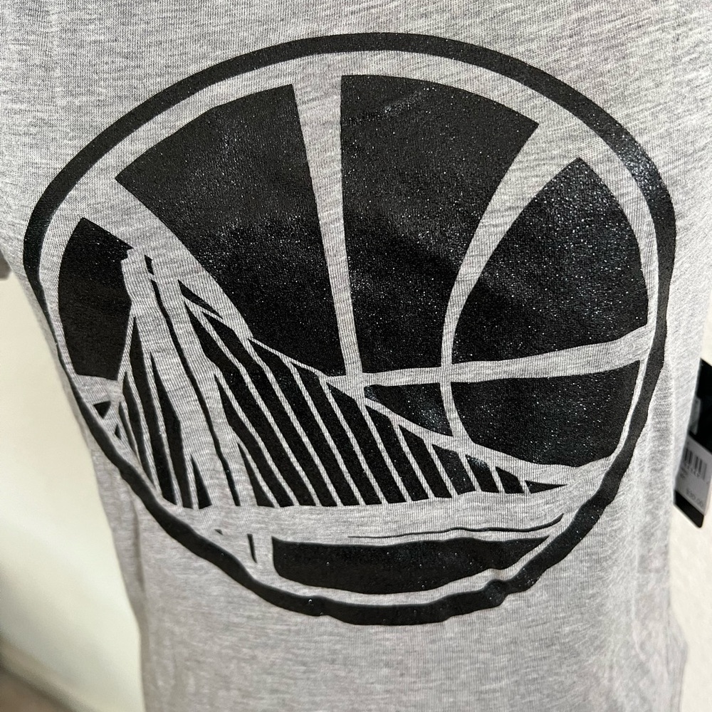 NWT Golden State Warriors T-Shirt - Picture 5 of 6